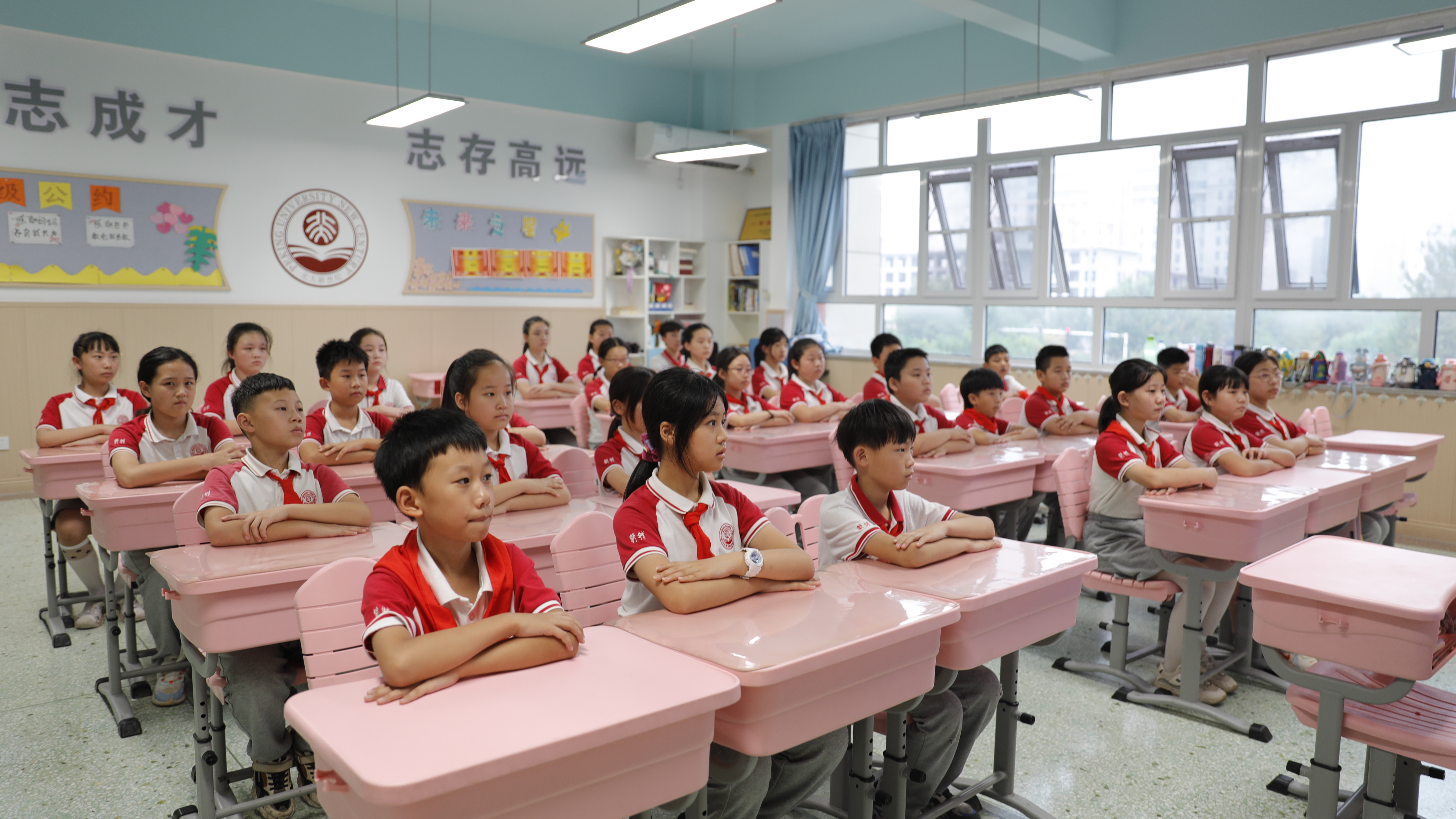  牢记历史，勿忘国耻——北大新世纪邹城实验学校爱国主题教育